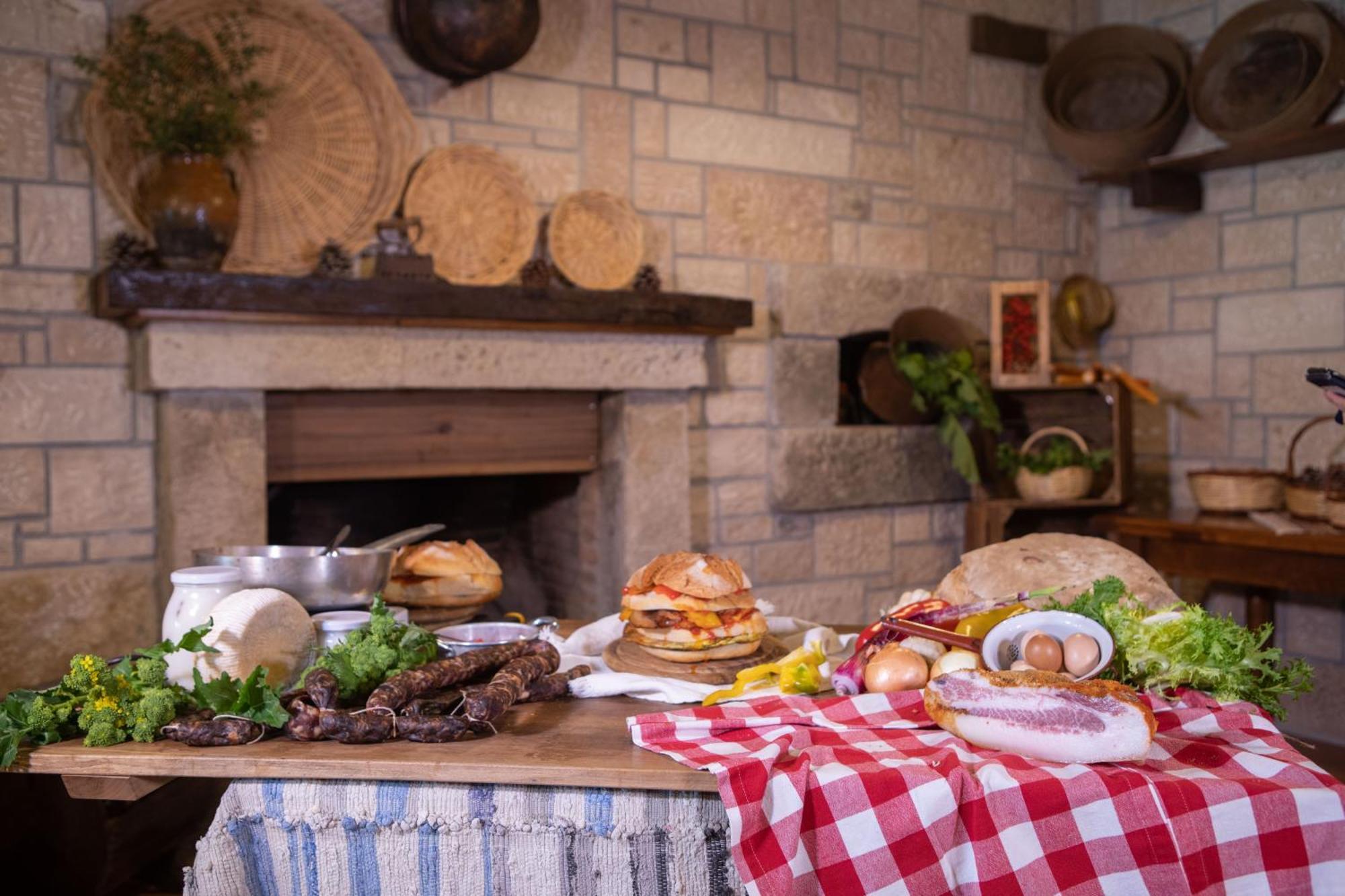 Agriturismo Terra E Sapori Campodipietra المظهر الخارجي الصورة
